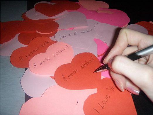 Πώς να υπογράψετε μια κάρτα valentine;
