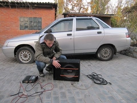 Πώς να συνδέσετε τα ηχεία σε ένα subwoofer;