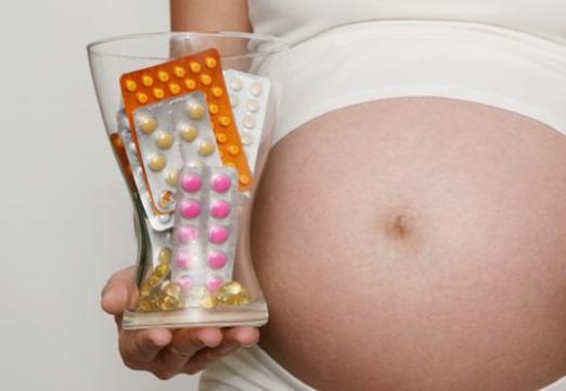 Πώς να πάρετε βιταμίνες κατά τη διάρκεια της εγκυμοσύνης;